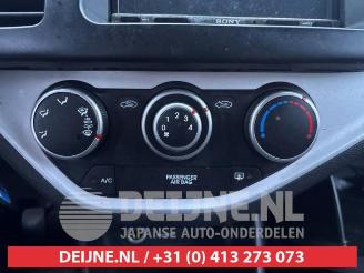 Kia Picanto Picanto (TA), Hatchback, 2011 / 2017 1.0 12V picture 10