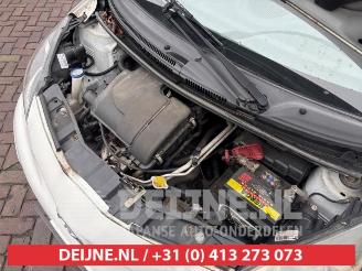 Toyota Aygo Aygo (B10), Hatchback, 2005 / 2014 1.0 12V VVT-i picture 21