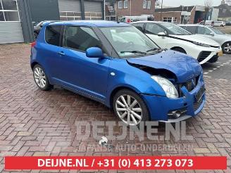 Coche siniestrado Suzuki Swift Swift (ZA/ZC/ZD1/2/3/9), Hatchback, 2005 / 2015 1.6 Sport VVT 16V 2010/11