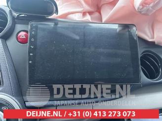 Honda Insight Insight (ZE2), Hatchback, 2009 / 2013 1.3 16V VTEC picture 10