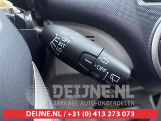 Honda Insight Insight (ZE2), Hatchback, 2009 / 2013 1.3 16V VTEC picture 13