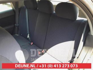 Subaru Impreza Impreza II Plus (GG), Hatchback 5-drs, 2000 / 2010 1.6 16V TS 4x4 picture 13