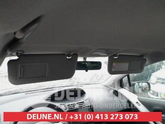 Toyota Yaris Yaris II (P9), Hatchback, 2005 / 2014 1.3 16V VVT-i picture 17