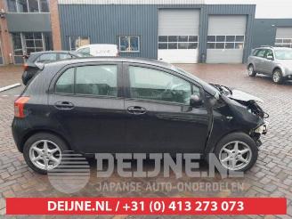 Toyota Yaris Yaris II (P9), Hatchback, 2005 / 2014 1.3 16V VVT-i picture 8