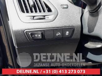 Hyundai Ix35 iX35 (LM), SUV, 2009 / 2015 2.0 16V picture 16