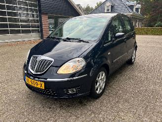 skadebil auto Lancia Musa 1.4 Oro Automaat 2009/5