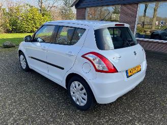 Suzuki Swift 1.2 Comfort Easss picture 3