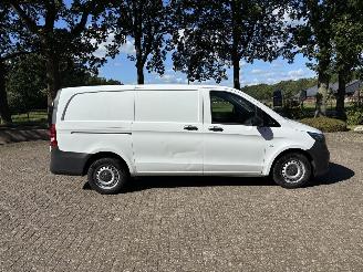 Mercedes Vito 116 cdi Lang picture 2