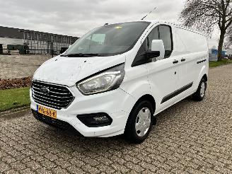 krockskadad bil bedrijf Ford Transit Custom 2.0 TDCI L2 H1 AUTOMAAT / CRUISE / DUBBEL SCHUIFDEUR 2020/11