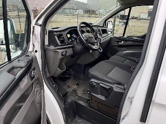 Ford Transit Custom 2.0 TDCI L2 H1 AUTOMAAT / CRUISE / DUBBEL SCHUIFDEUR picture 5