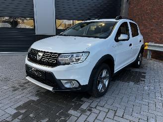 Avarii autoturisme Dacia Sandero STEPWAY 0.9 Tce NAVI / CRUISE / PDC 2019/6