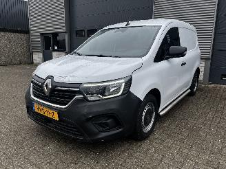 skadebil bedrijf Renault Kangoo 1.5 Bleu DCI AIRCO / CRUISE / NAVI / PDC 2023/6