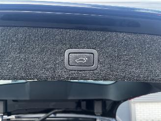 Volvo V-70 2.0 T4 AUTOMAAT / LEER / NAVI SCHUIFDAK / 85000KM picture 23