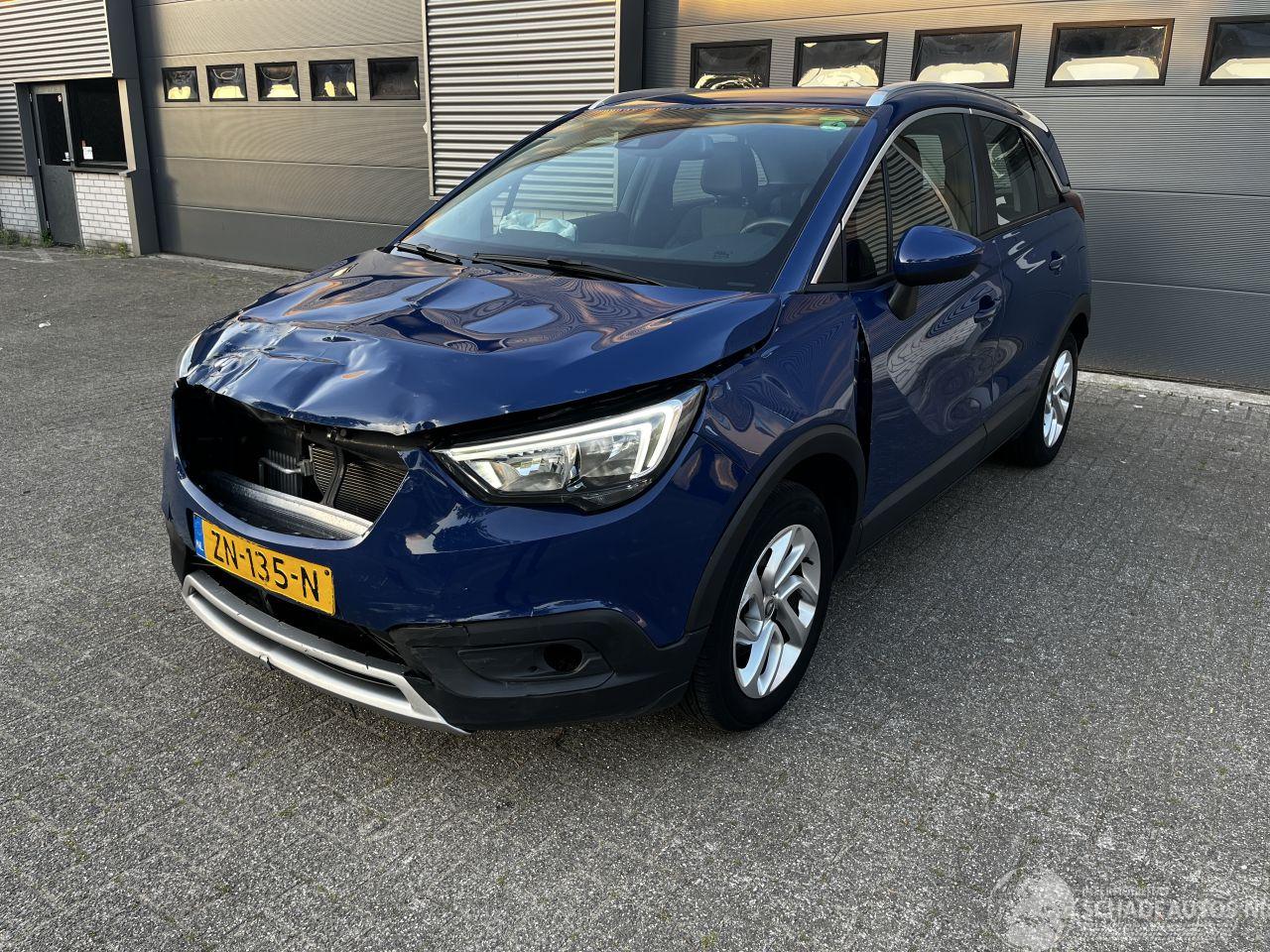 Opel Crossland 1.2 TURBO / NAVI / CRUISE / PDC