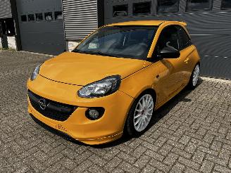 Schadeauto Opel Adam 1.4 TURBO S 150PK 2017/9