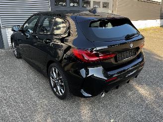 BMW 1-serie 118i M PAKKET AUTOMAAT / NAVI / CRUISE / CAMERA picture 26