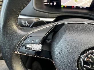 Skoda Karoq 1.5 TSI AUTOMAAT / NAVI / DIG COCKPIT / AFK TREKHAAK picture 19