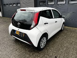 Toyota Aygo 1.0 VVT-i AIRCO / CRUISE picture 20