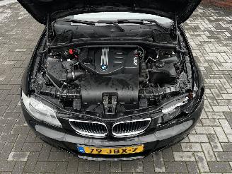 BMW 1-serie 118D M-pakket / CRUISE / CLIMA / PDC picture 4