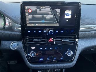 Hyundai Ioniq COMFORT EV 38kwH CAMERA / NAVI / CRUISE / PDC picture 12