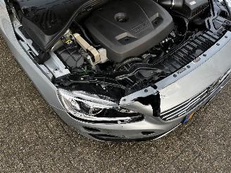 Volvo S-60 1.5 T3 AUTOMAAT / NAVI / CRUISE / LEER / PDC picture 6