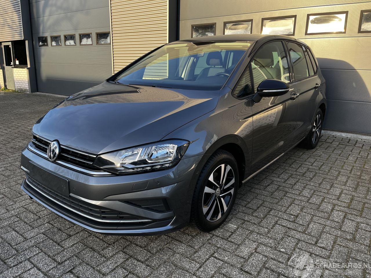 Volkswagen Golf Sportsvan 1.0 TSI AUTOMAAT / NAVI / CRUISE / CLIMA / CAMERA