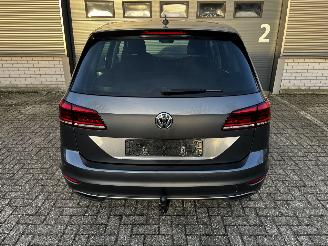 Volkswagen Golf Sportsvan 1.0 TSI AUTOMAAT / NAVI / CRUISE / CLIMA / CAMERA picture 18