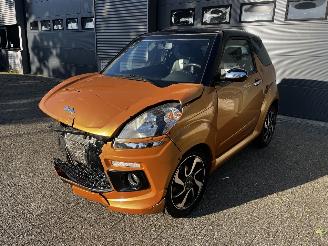 krockskadad bil brommobiel Ligier JS 50 SPORT 2013/11