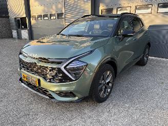 Damaged car Kia Sportage 1.6 T-GDI Hybrid GT-PLUSLINE PANODAK / AUTOMAAT / CAMERA 2022/8