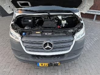 Mercedes Sprinter 317 CDI L2 H2 AUTOMAAT / CRUISE / NAVI / CAMERA picture 16