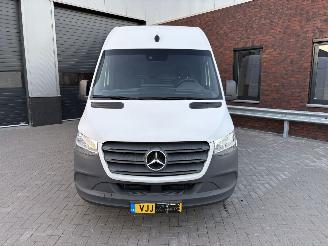Mercedes Sprinter 317 CDI L2 H2 AUTOMAAT / CRUISE / NAVI / CAMERA picture 2