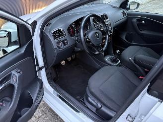 Volkswagen Polo 1.0i SOUND / CLIMA / NAVI / PDC picture 8