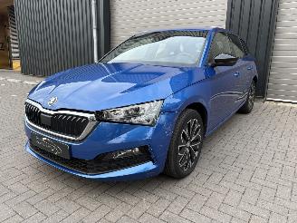 krockskadad bil auto Skoda Scala 1.0 TSI SPORT CLIMA / CRUISE / PDC 2019/6