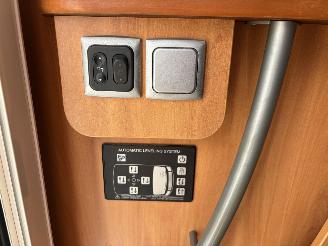 Hymer  B 694 SL 3.0D /160pk / 2x AIRCO / 4 PERS picture 18