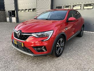 krockskadad bil auto Renault Arkana 1.3 TCe AUTOMAAT / NAVI / CRUISE / PDC 2021/8