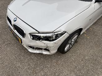 BMW 1-serie 118i SPORT / AUTOMAAT / LEER / NAVI / CRUISE / PDC picture 4