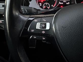 Volkswagen Golf 1.6 TDI NAVI / CRUISE / PDC / CLIMA picture 13