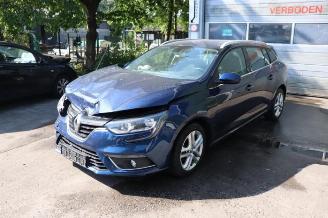 Coche siniestrado Renault Mégane Megane IV Estate (RFBK), Combi 5-drs, 2016 1.2 Energy TCE 130 2016/11