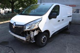 Purkuautot passenger cars Renault Trafic Trafic (1FL/2FL/3FL/4FL), Van, 2014 1.6 dCi 120 Twin Turbo 2015/2