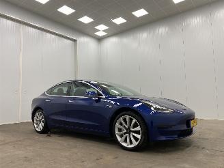 Schadeauto Tesla Model 3 Standard Plus 60 kWh RWD 2019/12