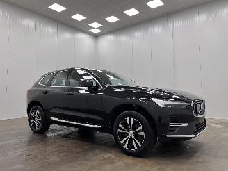 Schadeauto Volvo Xc-60 2.0 Recharge T6 AWD Panoramadak Navi 2022/2