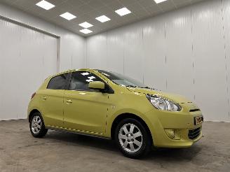 Schadeauto Mitsubishi Space-star 1.0 Bright Airco 2014/11