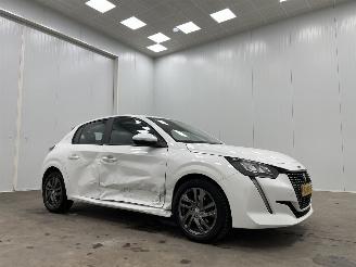 Unfallwagen Peugeot 208 1.5 BlueHDi Active 5-drs Navi Clima 2021/1