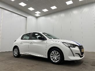 damaged passenger cars Peugeot 208 1.2 PureTech Active 2022/6