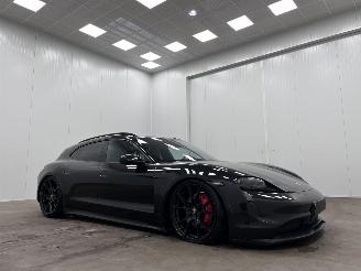 krockskadad bil auto Porsche Taycan Sport Tourismo 280kw Panoramadak 2022/12