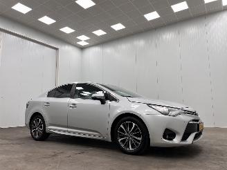 damaged passenger cars Toyota Avensis 1.6 D-4D-F Navi Clima 2015/9