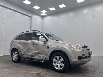 Schadeauto Chevrolet Captiva 2.4i Executive 4WD 7-Pers. Clima 2007/2