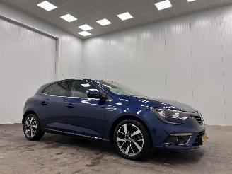 Damaged car Renault Mégane 1.2 TCe Bose Navi Clima 2016/5