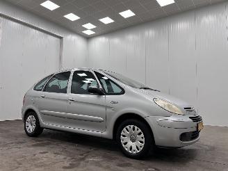damaged passenger cars Citroën Xsara-picasso 1.6i Image Clima 2008/1