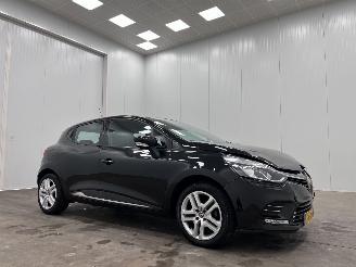 Voiture accidenté Renault Clio 0.9 TCe Zen 5-drs Navi Airco 2018/8